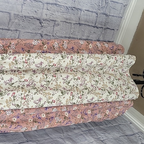 *PIPER & SCOOT Floral Patchwork Dress Medium - Picture 3 of 8